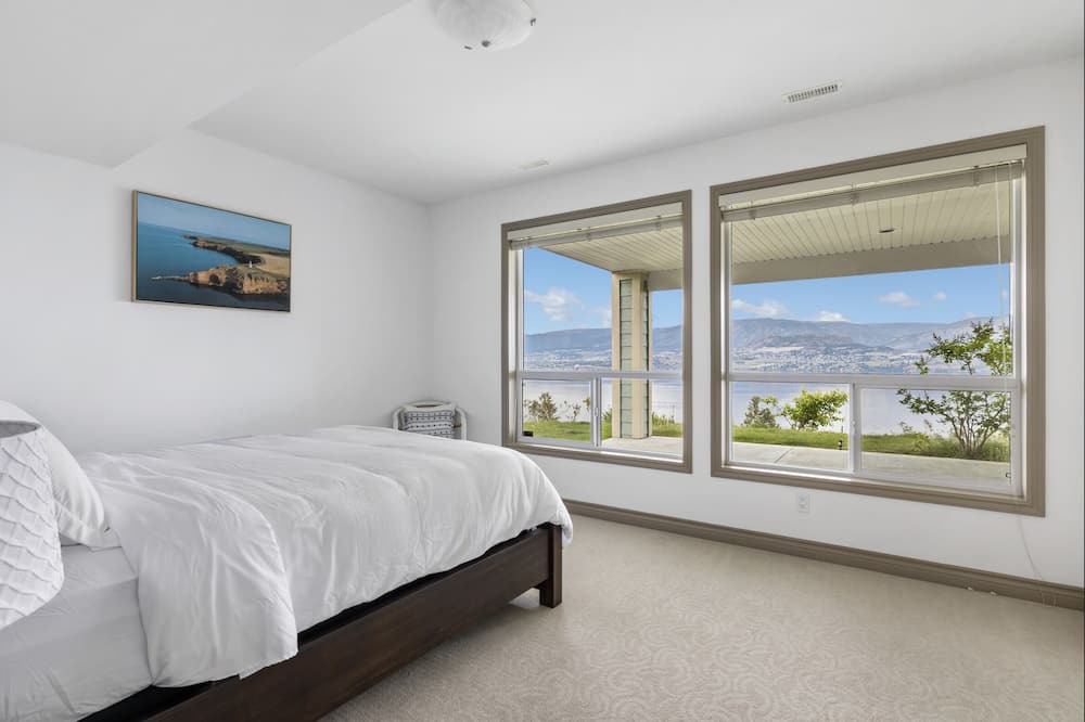 Photo of Bedroom in Southwest Mission