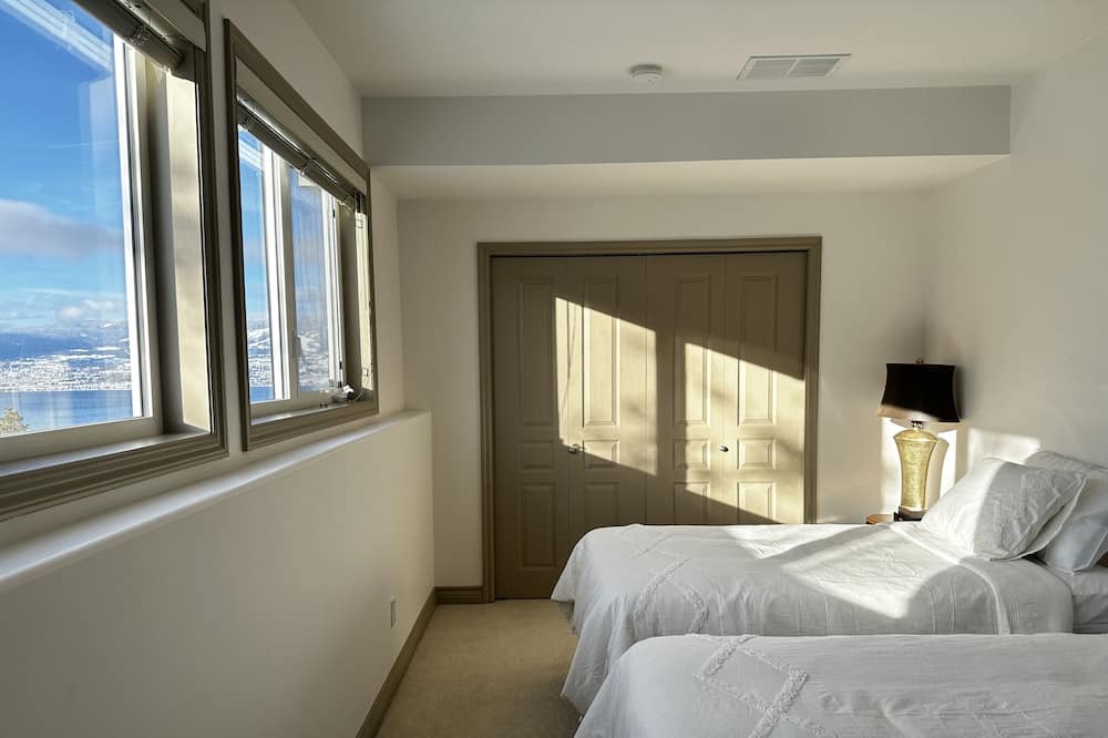 Photo of Bedroom in Southwest Mission