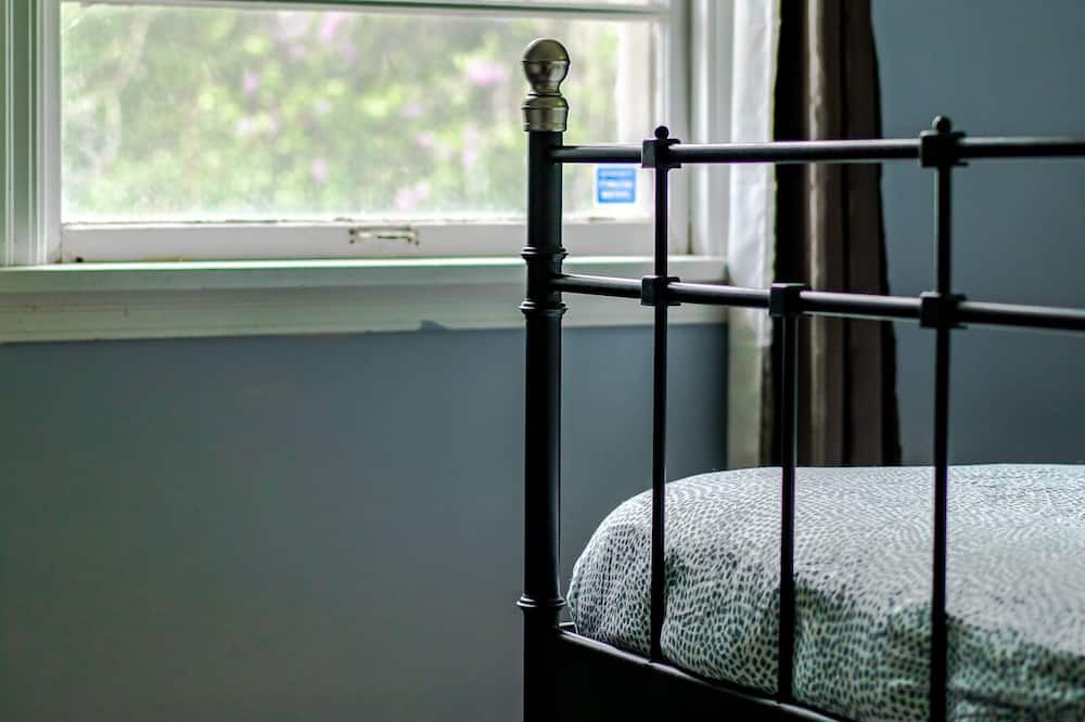Photo of Bedroom in Whyte ave
