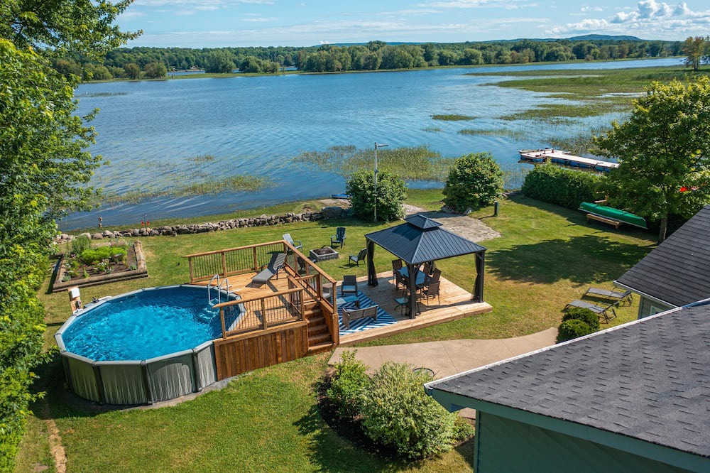 Photo of Outdoor in Saint-Andre-d'Argenteuil
