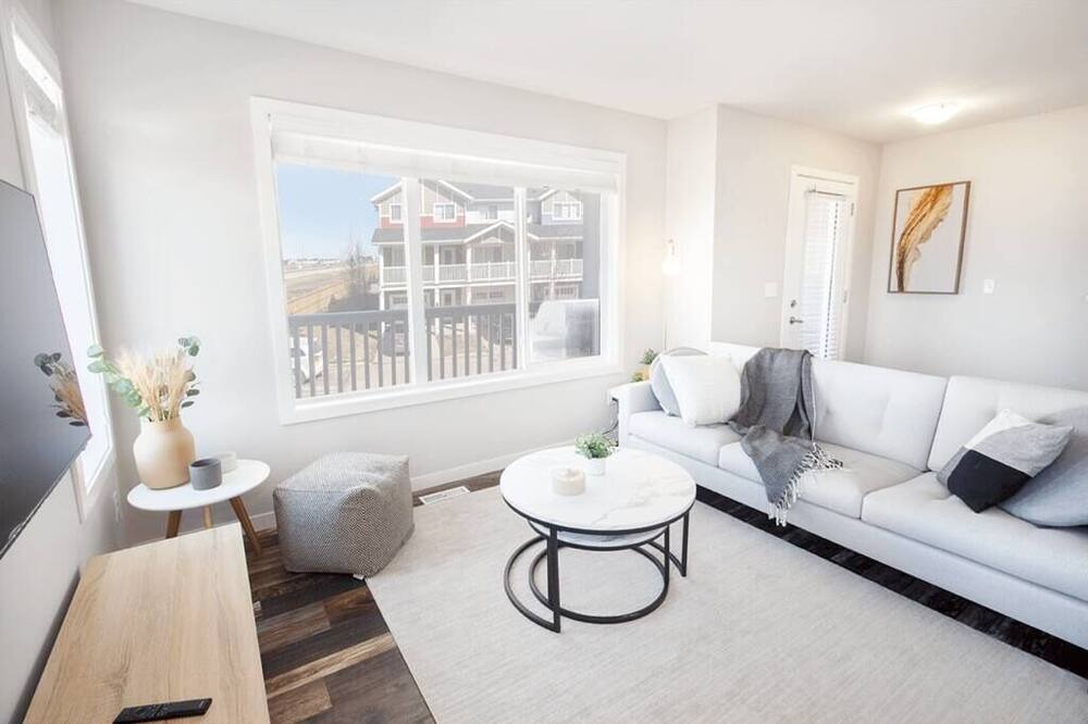 Photo of Livingroom in Fort Gary
