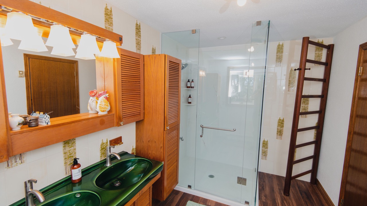 Photo of Bathroom in Perth South