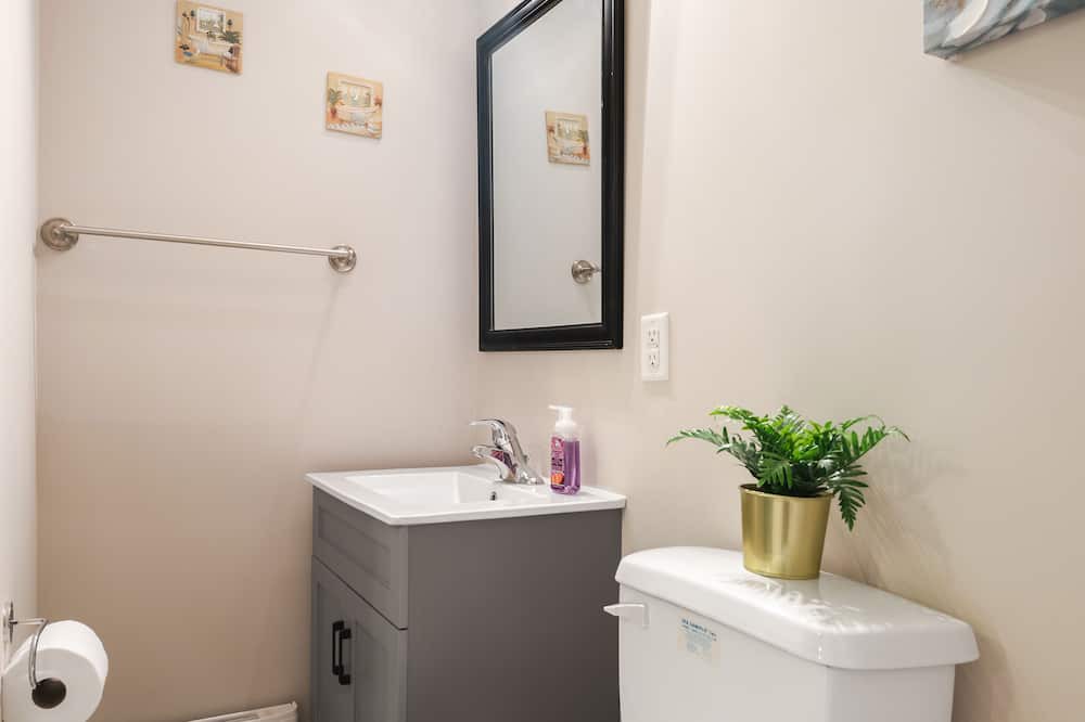 Photo of Bathroom in Cantley