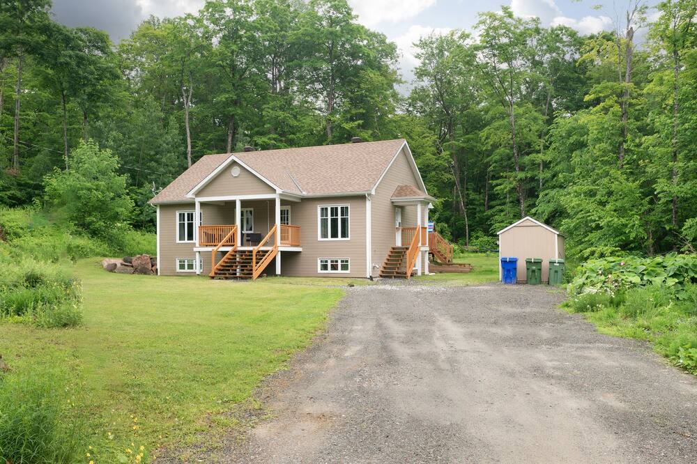 Photo of Outdoor in Cantley