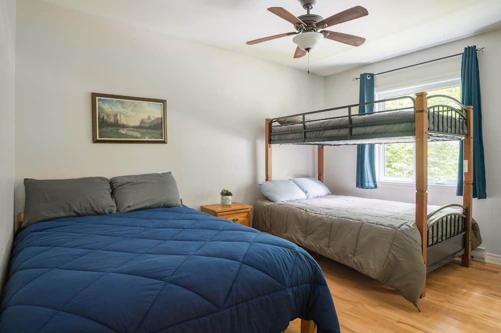 Photo of Bedroom in Cantley