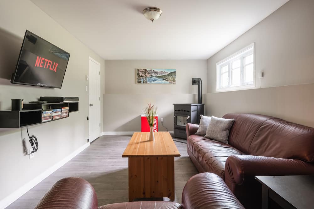 Photo of Livingroom in Cantley