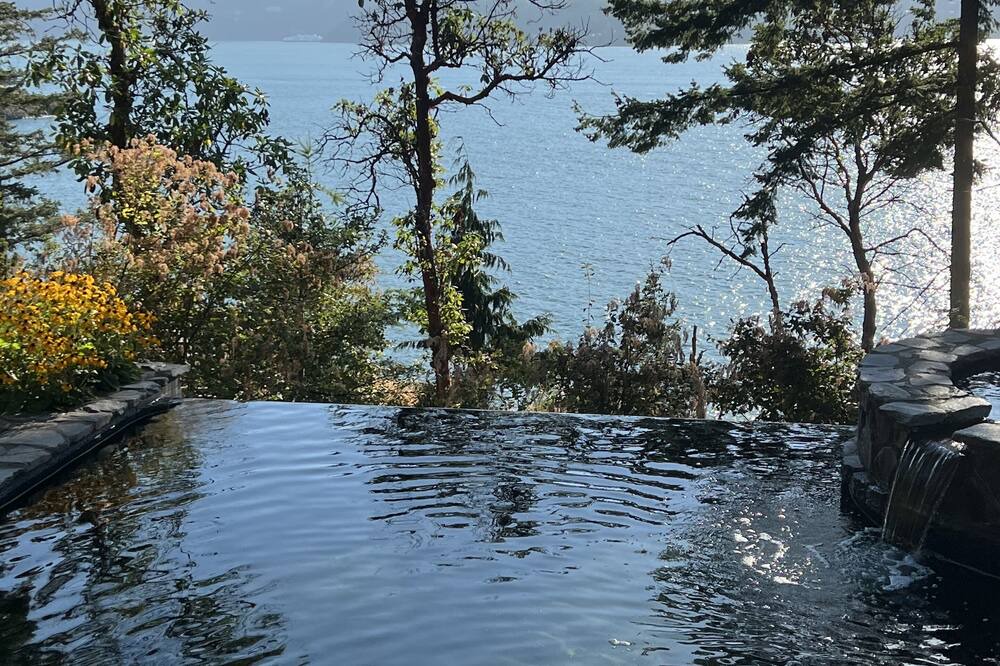 Photo of Others in Bowen Island