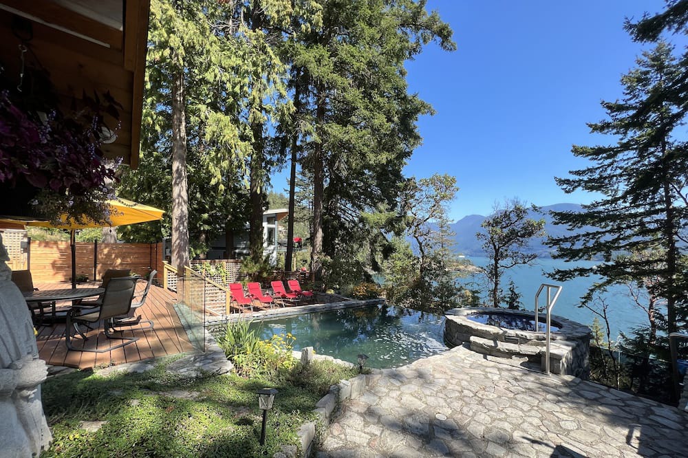 Photo of Others in Bowen Island
