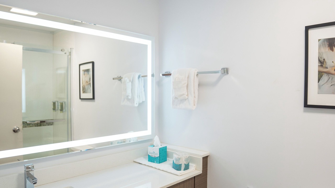 Photo of Bedroom in Truro