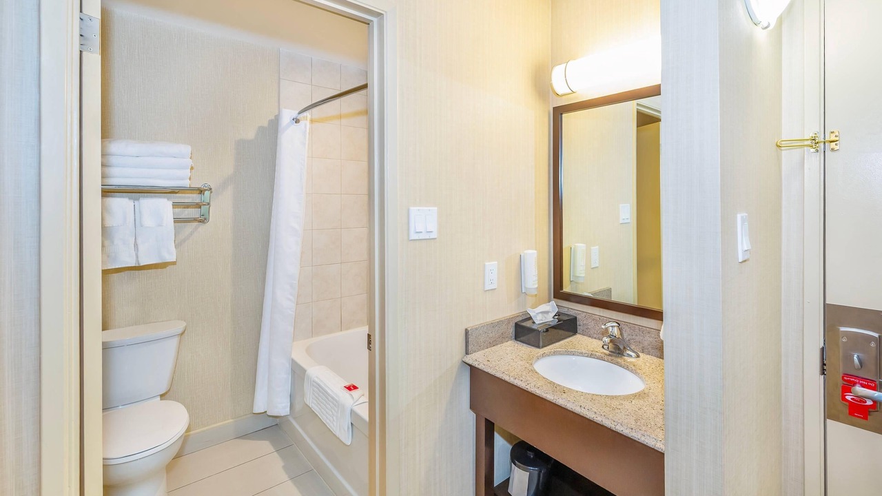 Photo of Bedroom in Taber