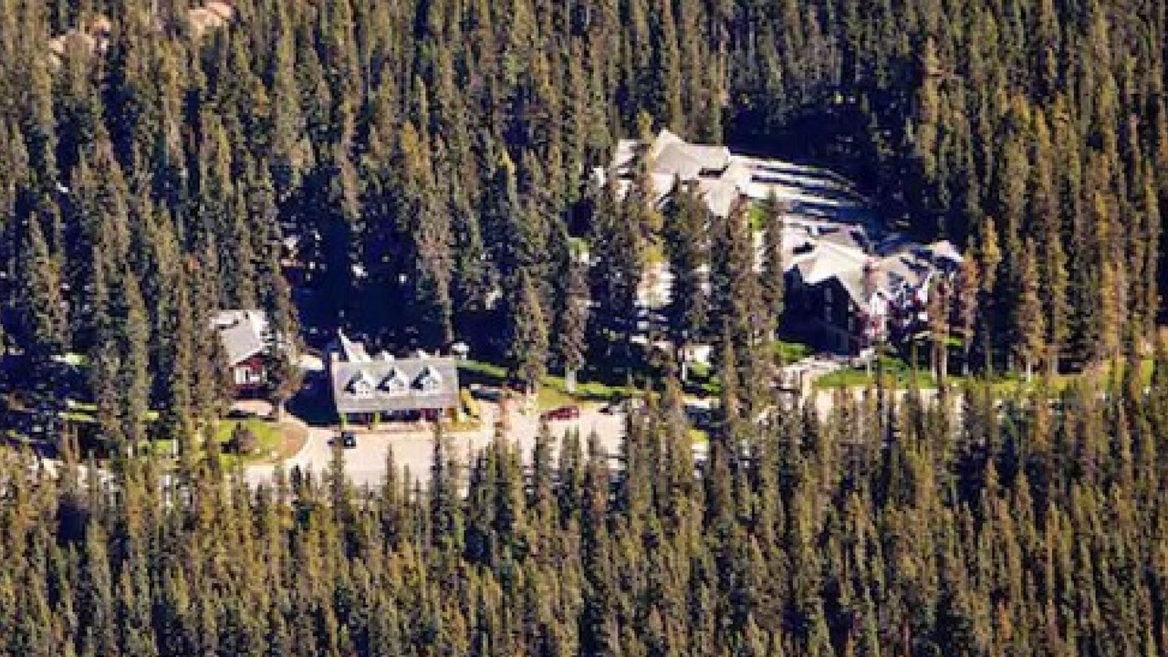 Photo of Outdoor in Lake Louise