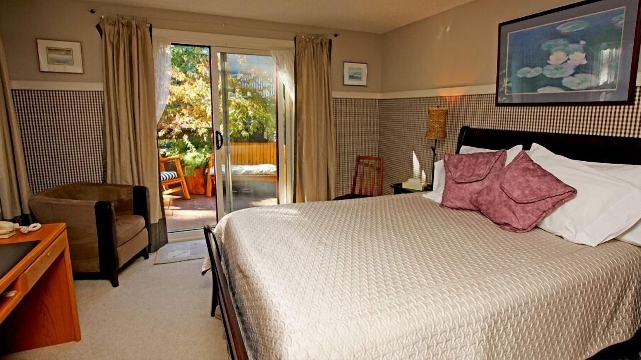 Photo of Bedroom in Banff