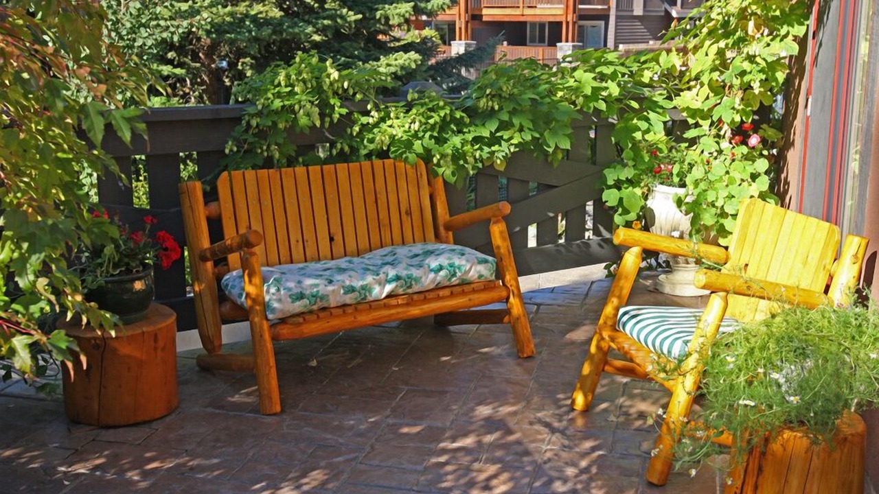 Photo of Patio Balcony in Banff