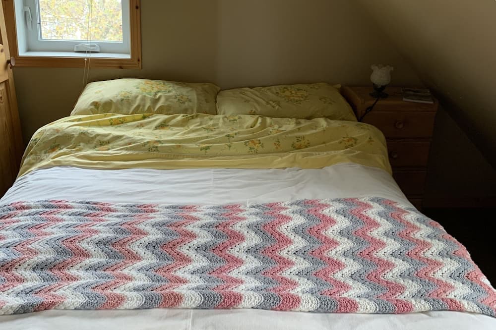 Photo of Bedroom in Grand Beach