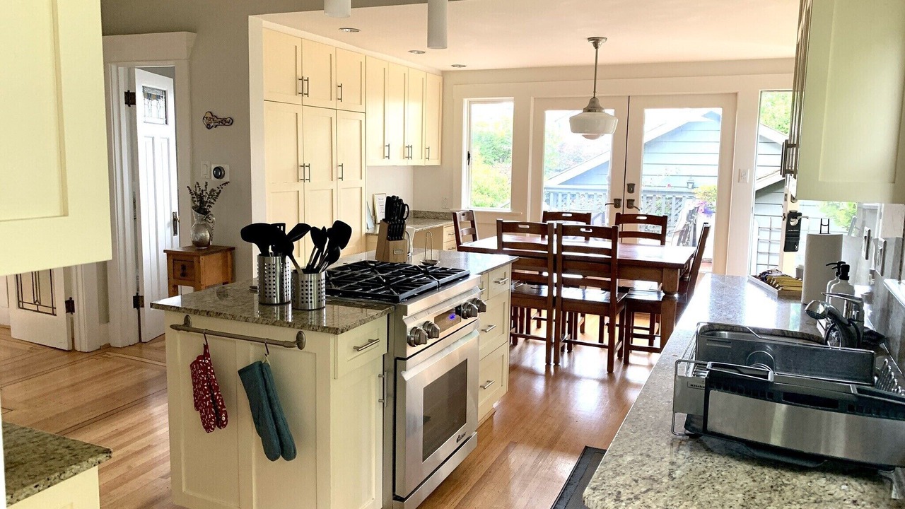 Photo of Kitchen in Shaughnessy
