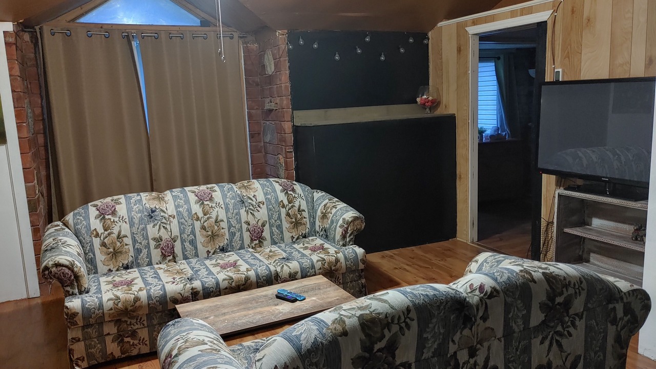 Photo of Livingroom in St. Williams
