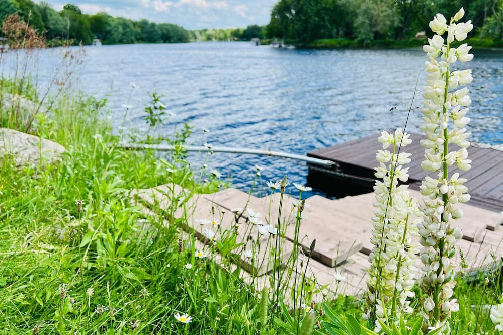 Photo of Outdoor in Weedon
