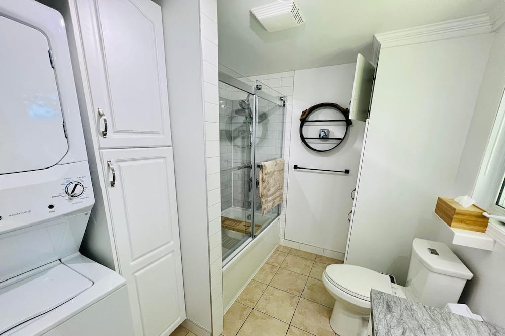 Photo of Bedroom in Weedon