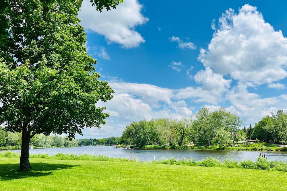 Photo of Outdoor in Weedon
