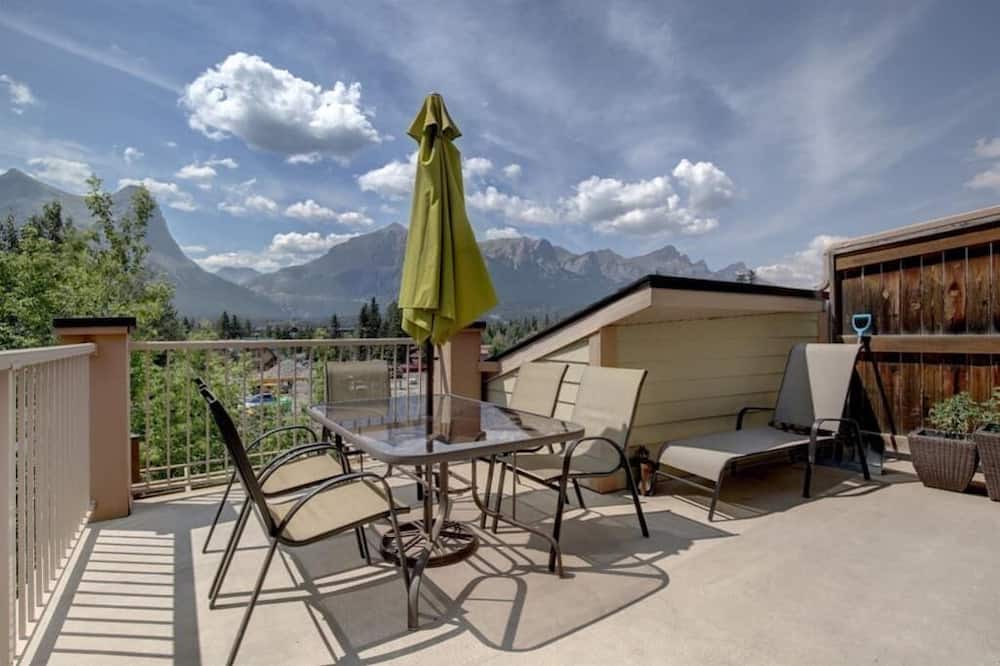 Photo of Patio Balcony in Cougar Creek
