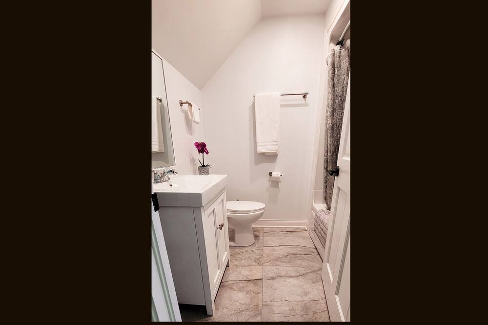 Photo of Bathroom in Queensbury