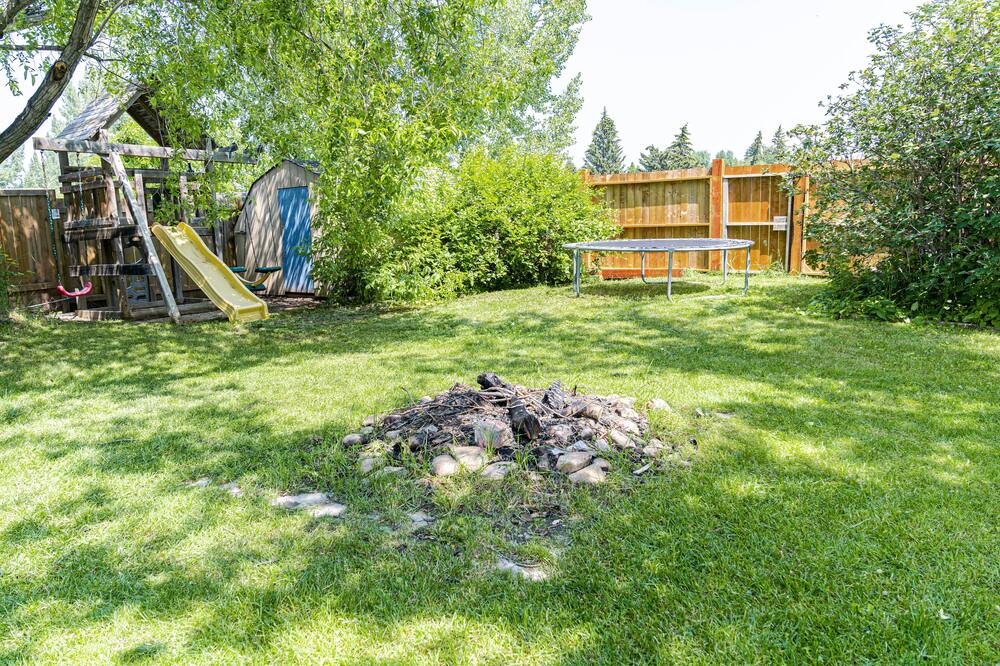 Photo of Outdoor in Red Deer