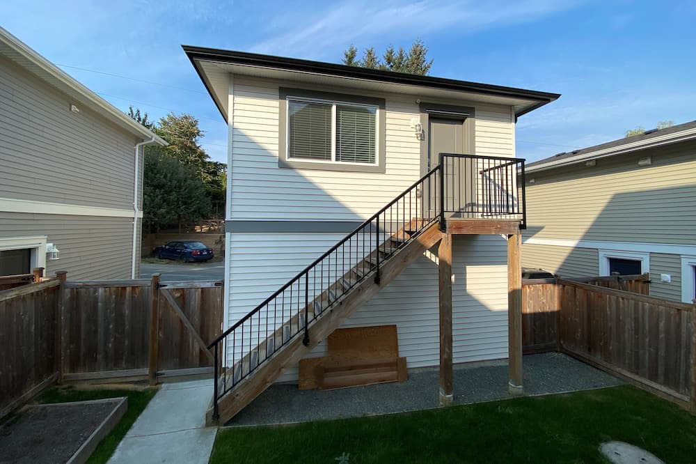 Photo of Outdoor in Mission