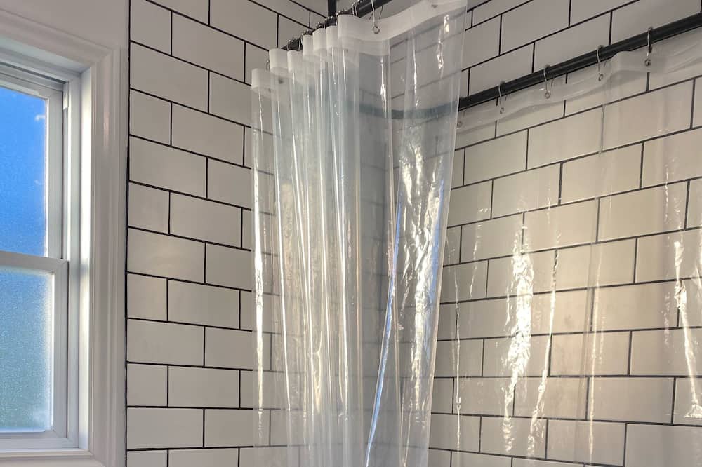 Photo of Bathroom in Scugog