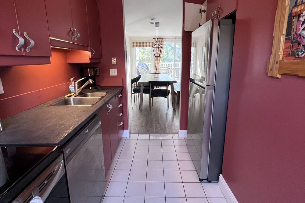 Photo of Kitchen in Lac-Brome