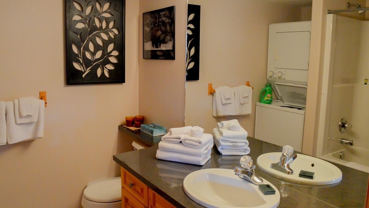 Photo of Bathroom in Sun Peaks