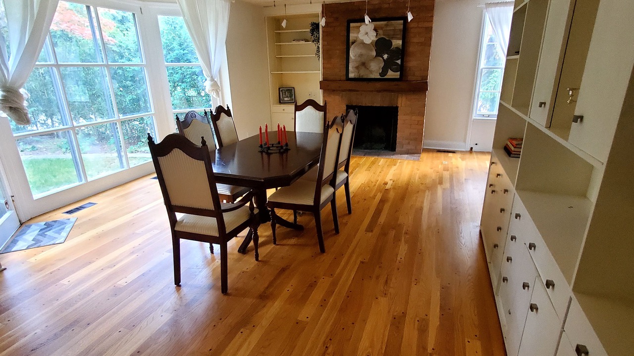 Photo of Livingroom in St. Andrew - Windfields