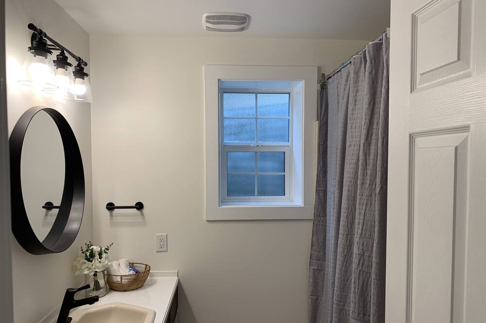 Photo of Bathroom in Eagle Bay