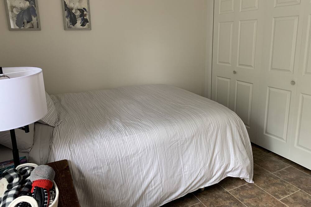 Photo of Bedroom in Eagle Bay