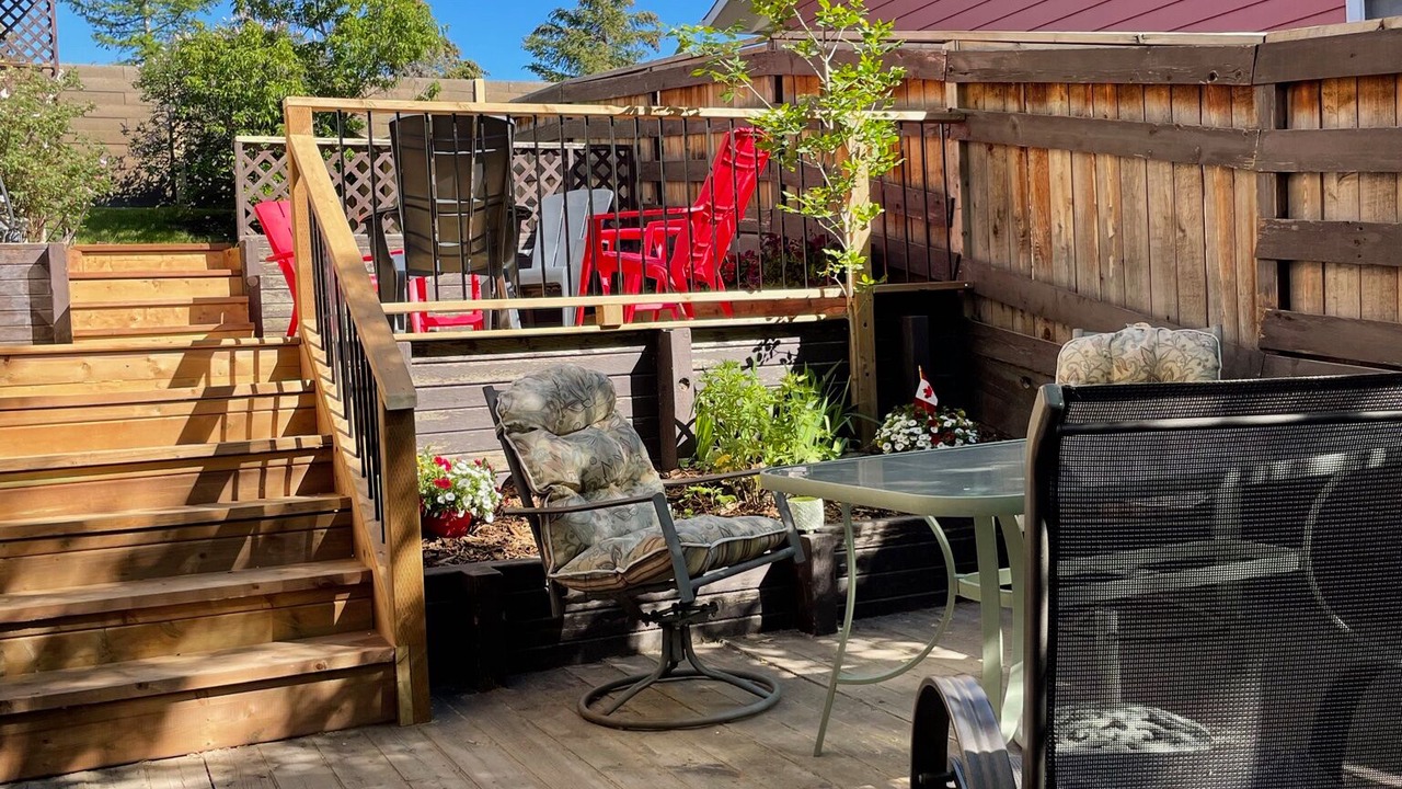 Photo of Patio Balcony in Cochrane