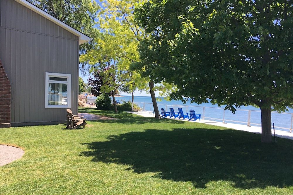Photo of Outdoor in Hamilton