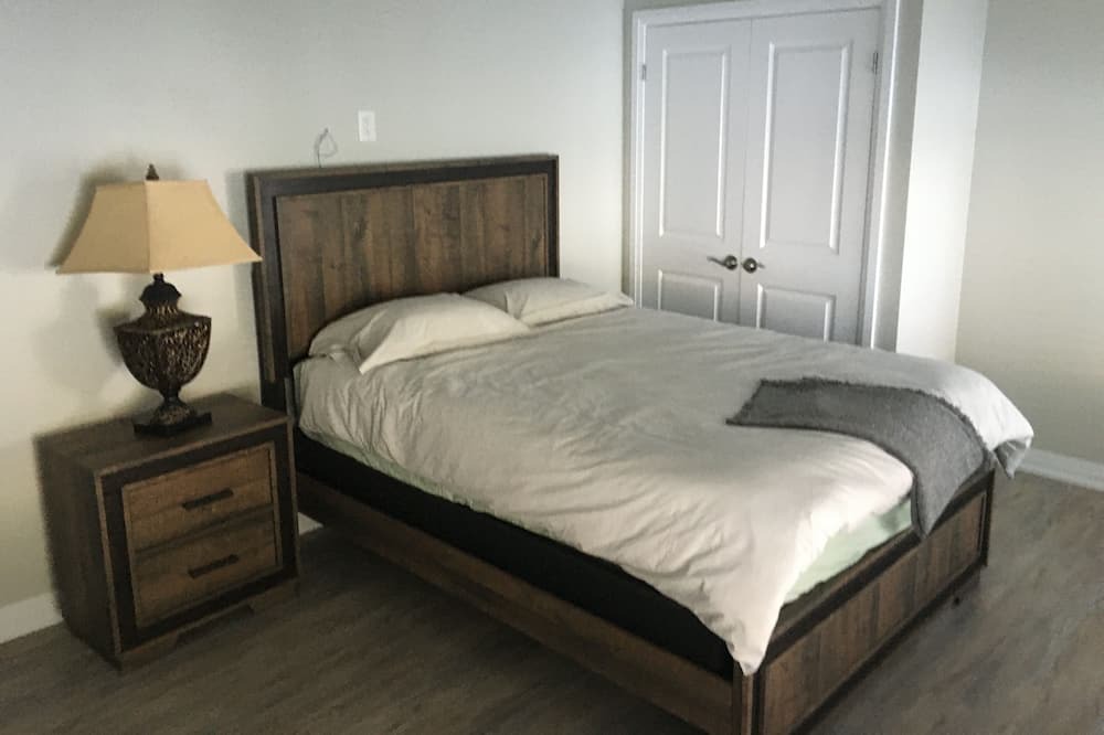 Photo of Bedroom in Hamilton