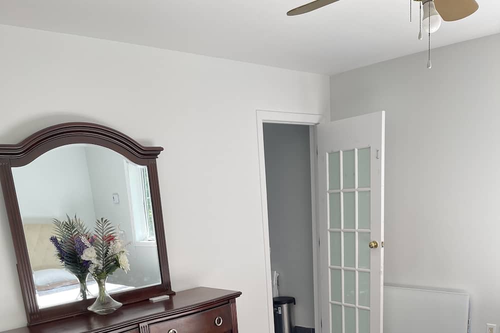 Photo of Bedroom in Fabreville