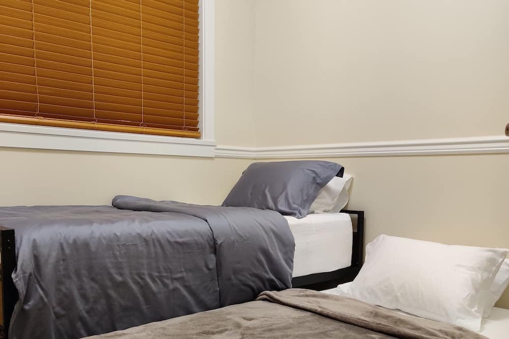 Photo of Bedroom in Willoughby