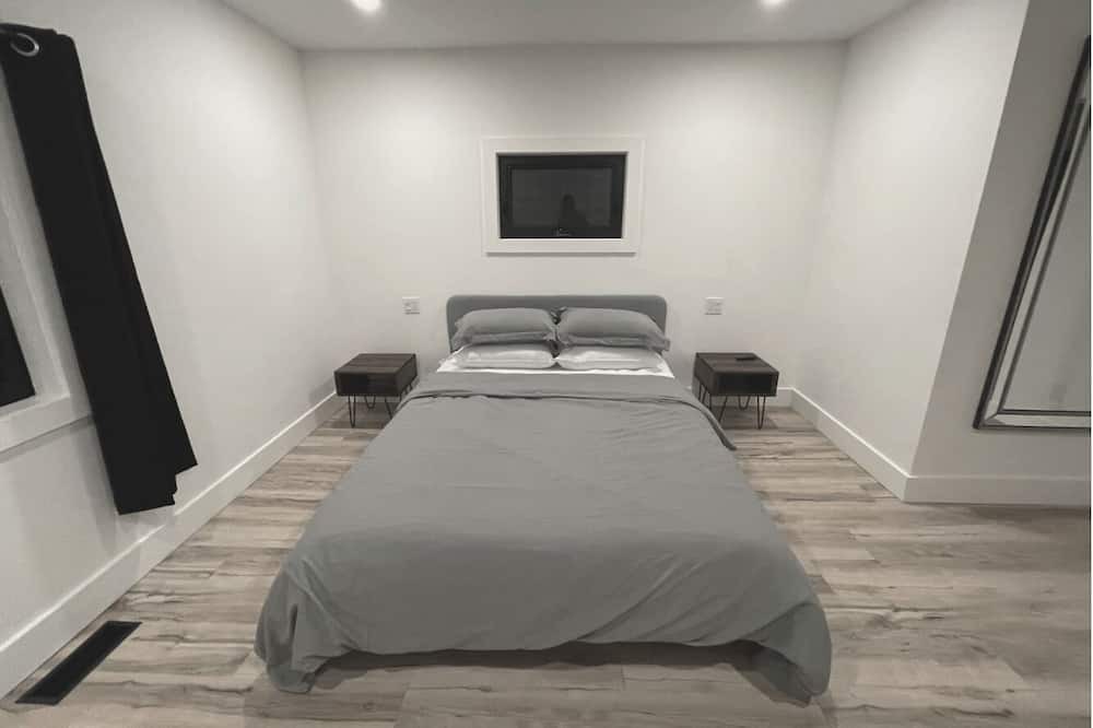 Photo of Bedroom in Quinte West