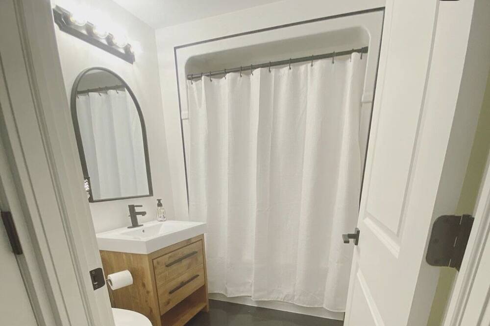 Photo of Bedroom in Quinte West