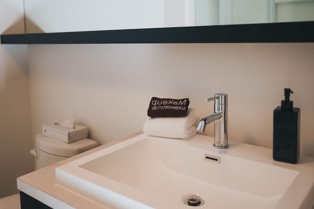 Photo of Bathroom in Lac Superieur Village