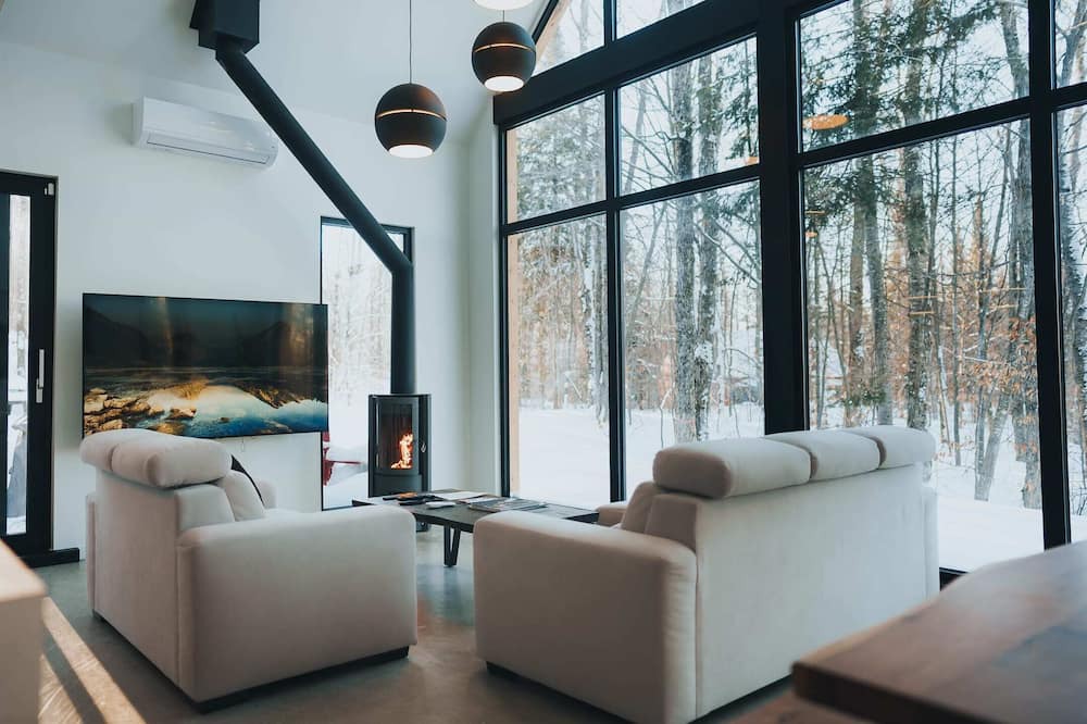 Photo of Livingroom in Lac Superieur Village