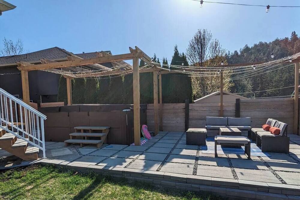 Photo of Others in West Kelowna Estates