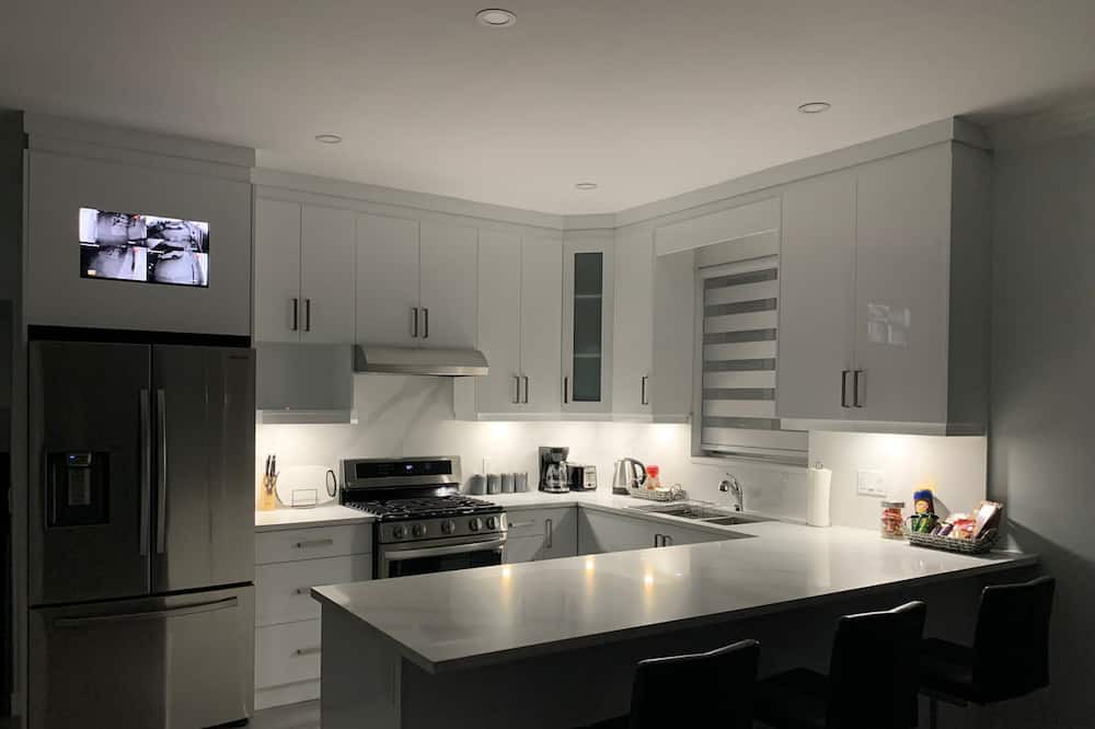 Photo of Kitchen in Burnaby