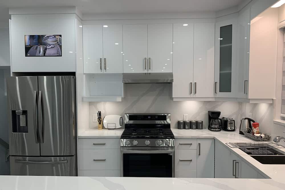 Photo of Kitchen in Burnaby