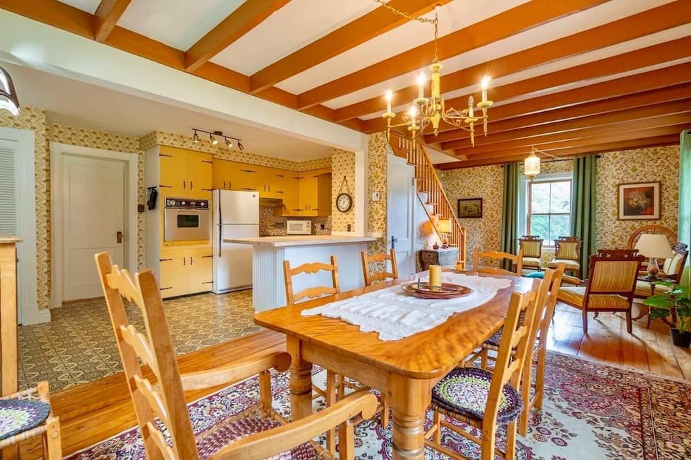 Photo of Kitchen in Weedon