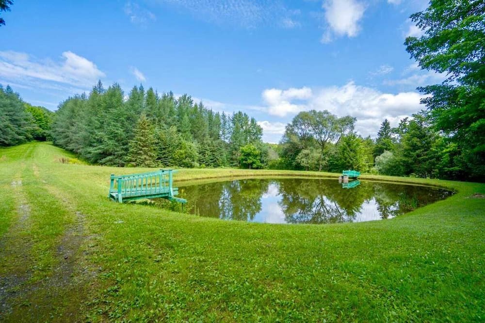 Photo of Outdoor in Weedon