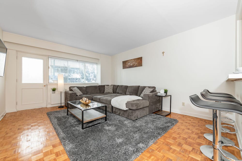 Photo of Livingroom in Hull