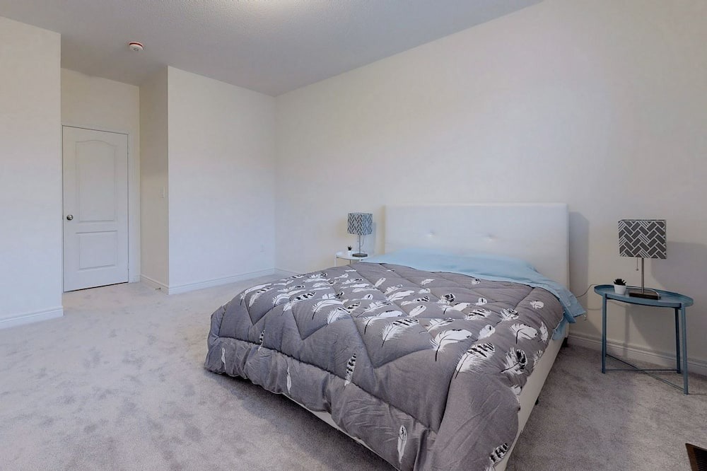 Photo of Bedroom in Aurora