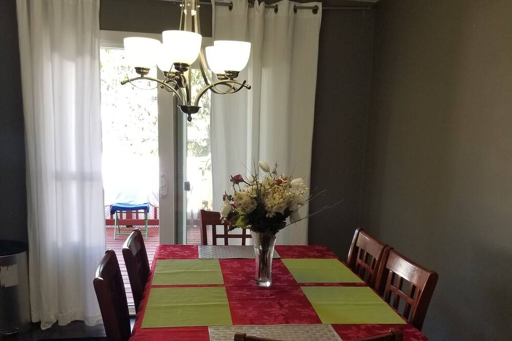 Photo of Kitchen in Maple Ridge